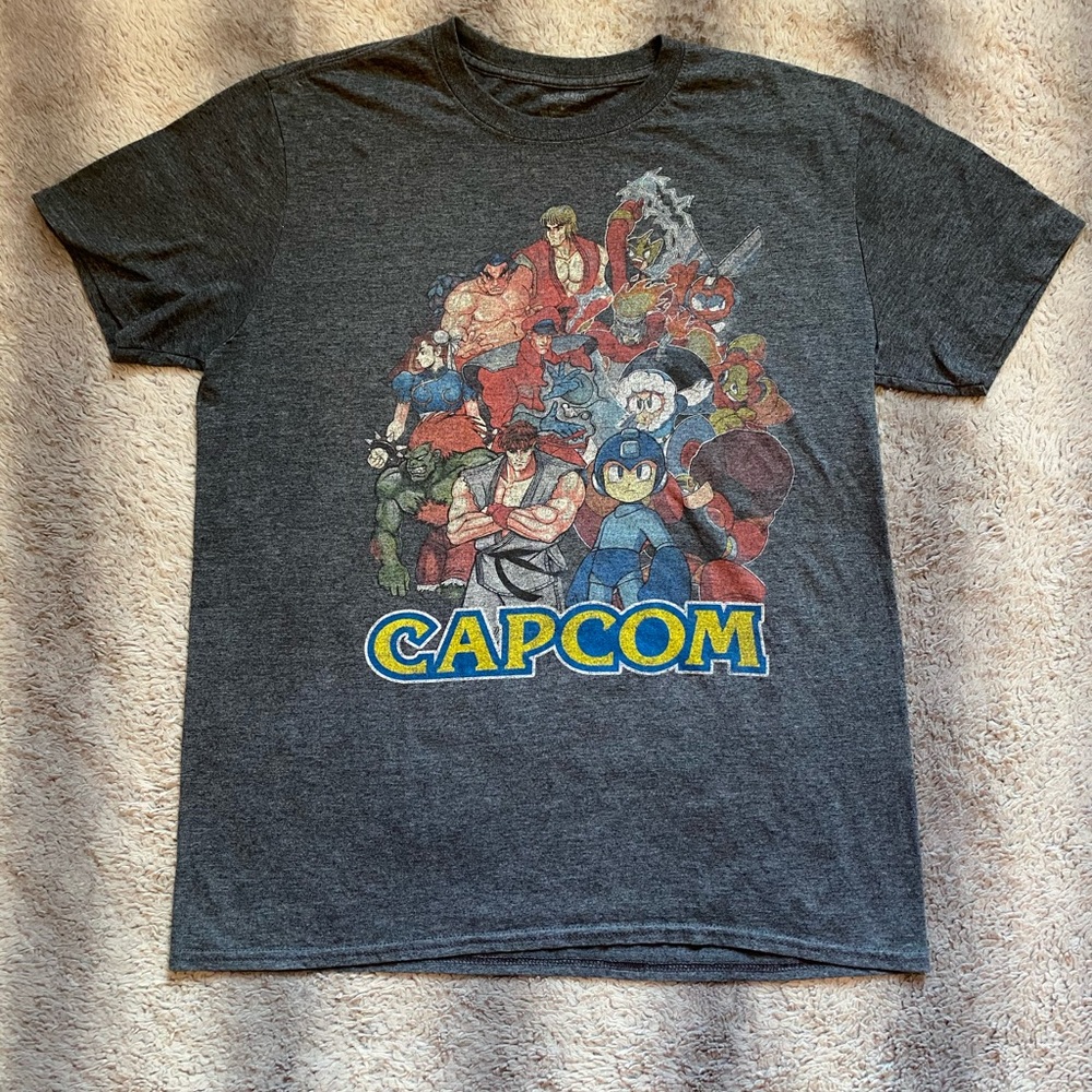 🎮 Capcom Tee Mens Small Grey Mega Man Ryu Blanka